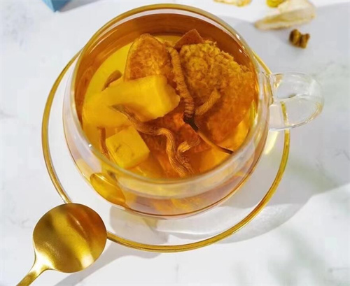 冬蟲夏草營養(yǎng)酒的制作方法 冬蟲夏草怎么泡酒？